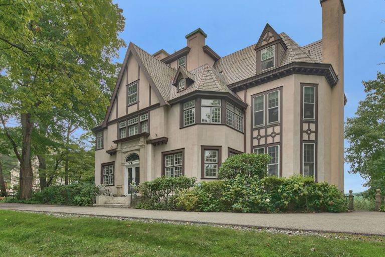 Van Buren House Tuxedo Park, New York Realtor